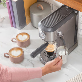 Cafeteira Espresso Oster Compacta Perfect Brew