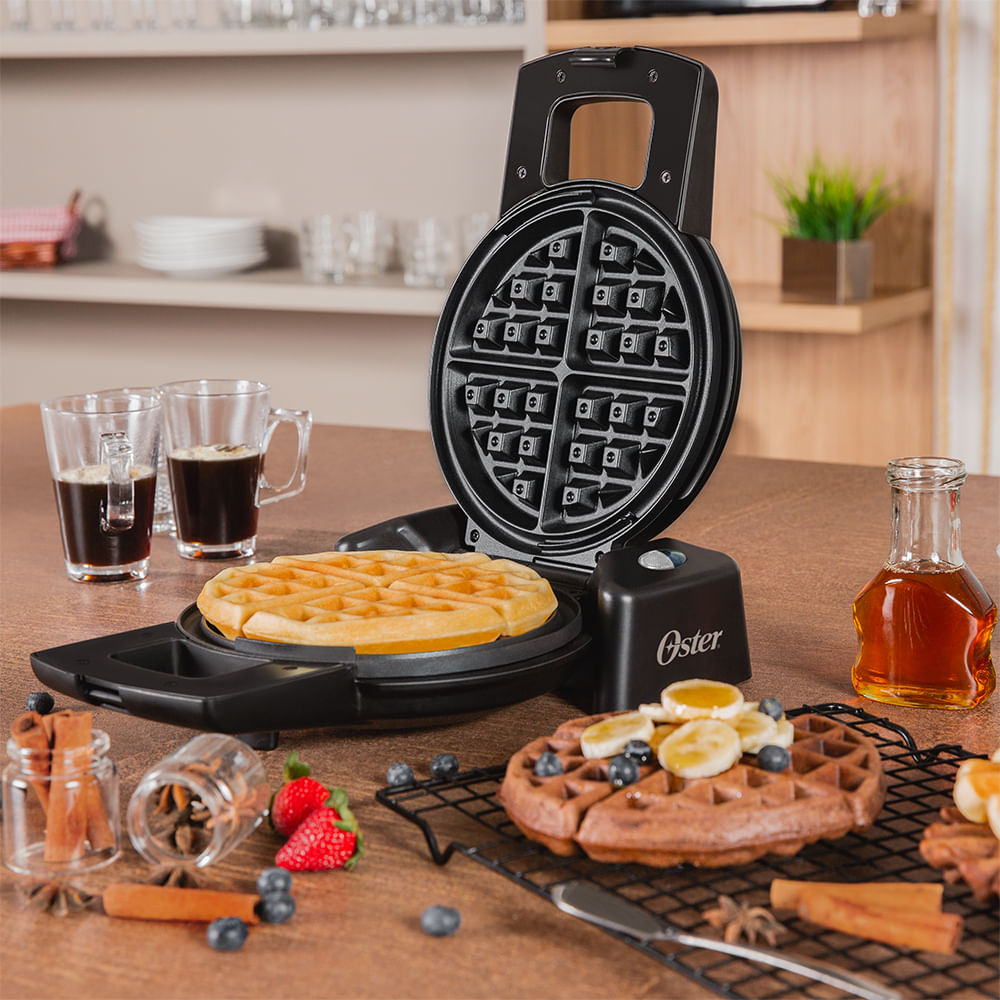 Máquina de Waffle Oster Perform 180